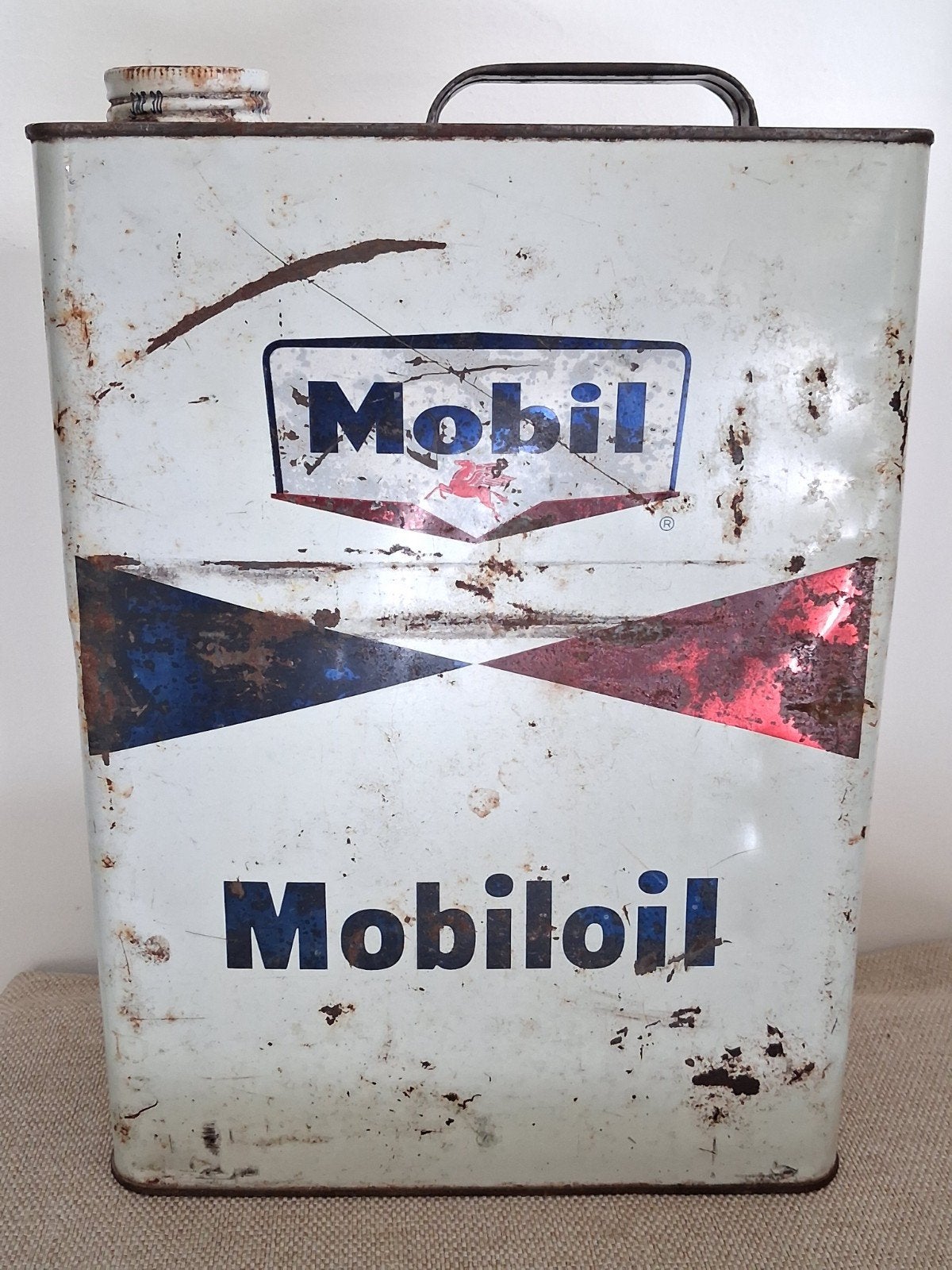 Groot olieblik MOBILOIL 5L, Verzamelen, Ophalen of Verzenden
