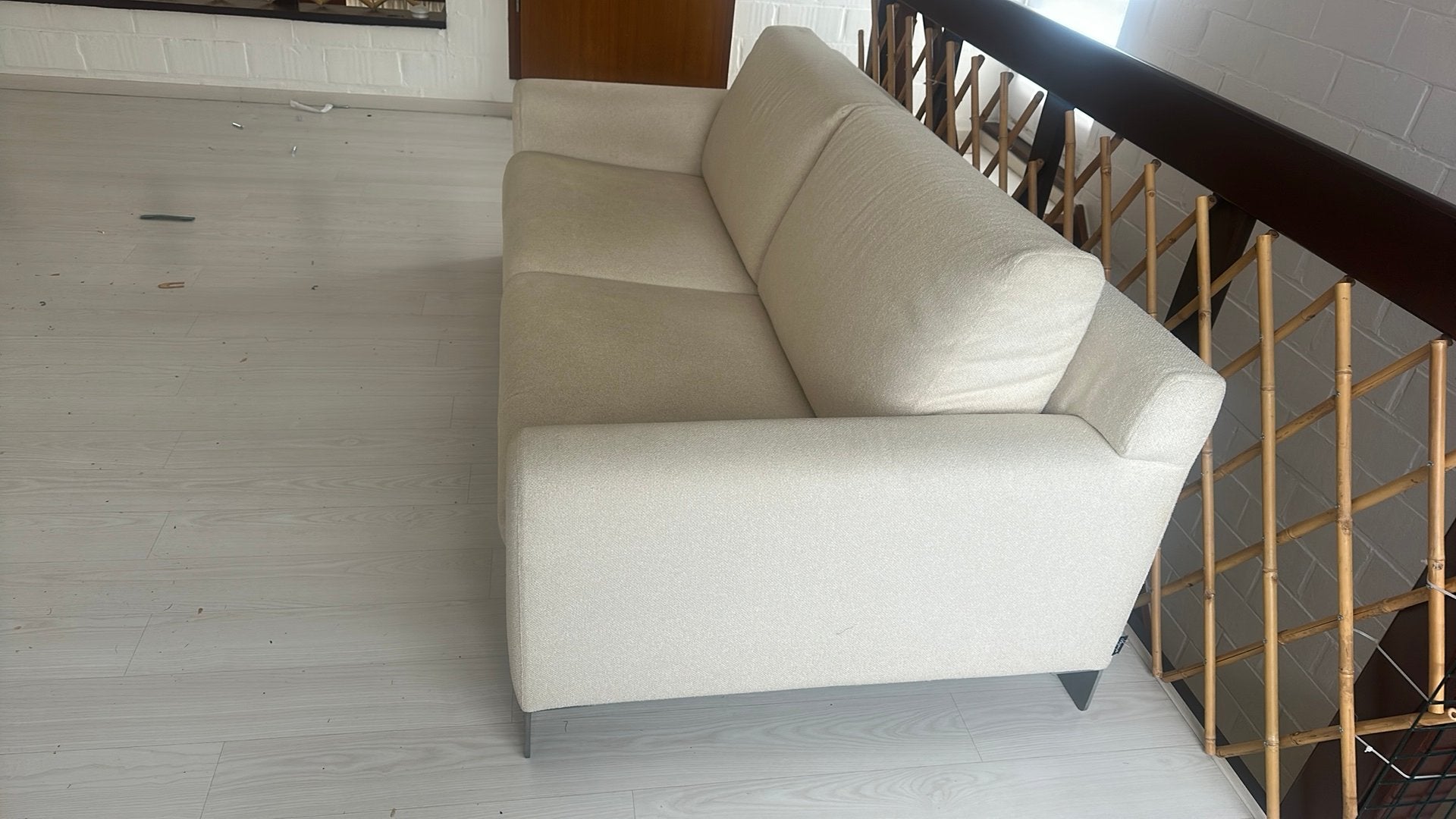 À donner : canapé design italien Arketipo, tissu écru, 75 à 100 cm, 200 à 250 cm, Enlèvement, Utilisé