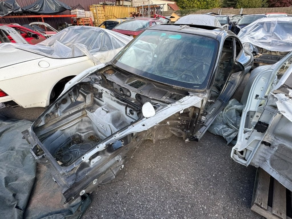 Caisse nue Porsche 996 Carrera Coupé 3.4 1998 - Réf. 606300, Enlèvement, Utilisé, Pièces Oldtimer ou Ancêtre
