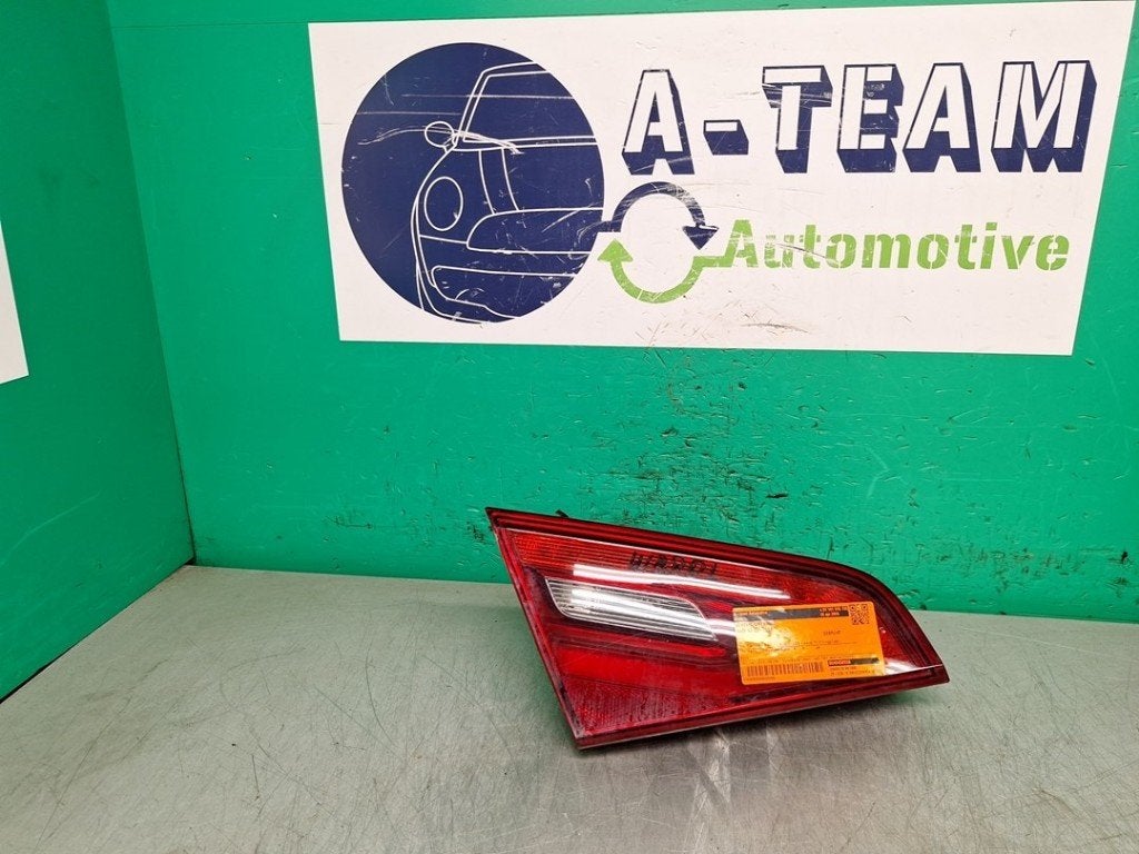 ACHTERLICHT LINKS S3 Sportback (8VA / 8VF) (|8V4945093A|), Info@audi.de, Audi, Audi AG, Gebruikt