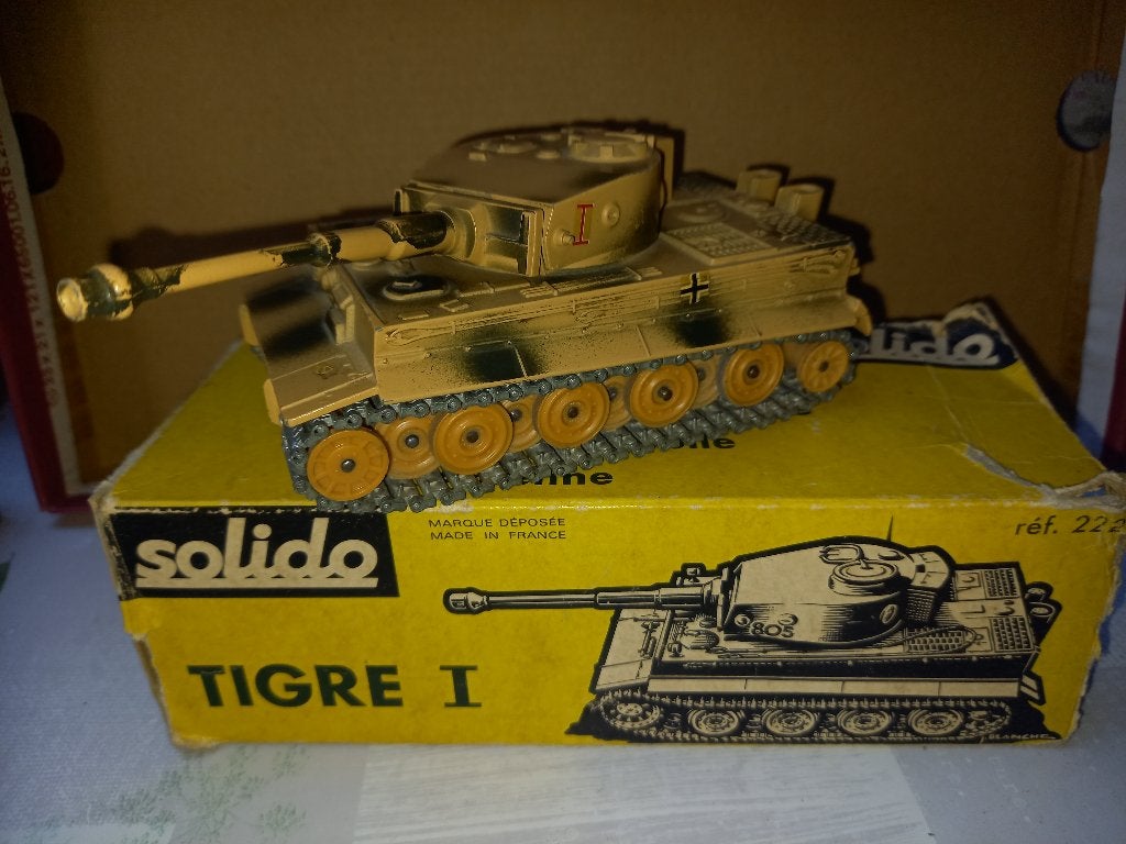 CHAR TIGRE SOLIDO, Verzamelen, Ophalen of Verzenden, Overige soorten, Overige typen