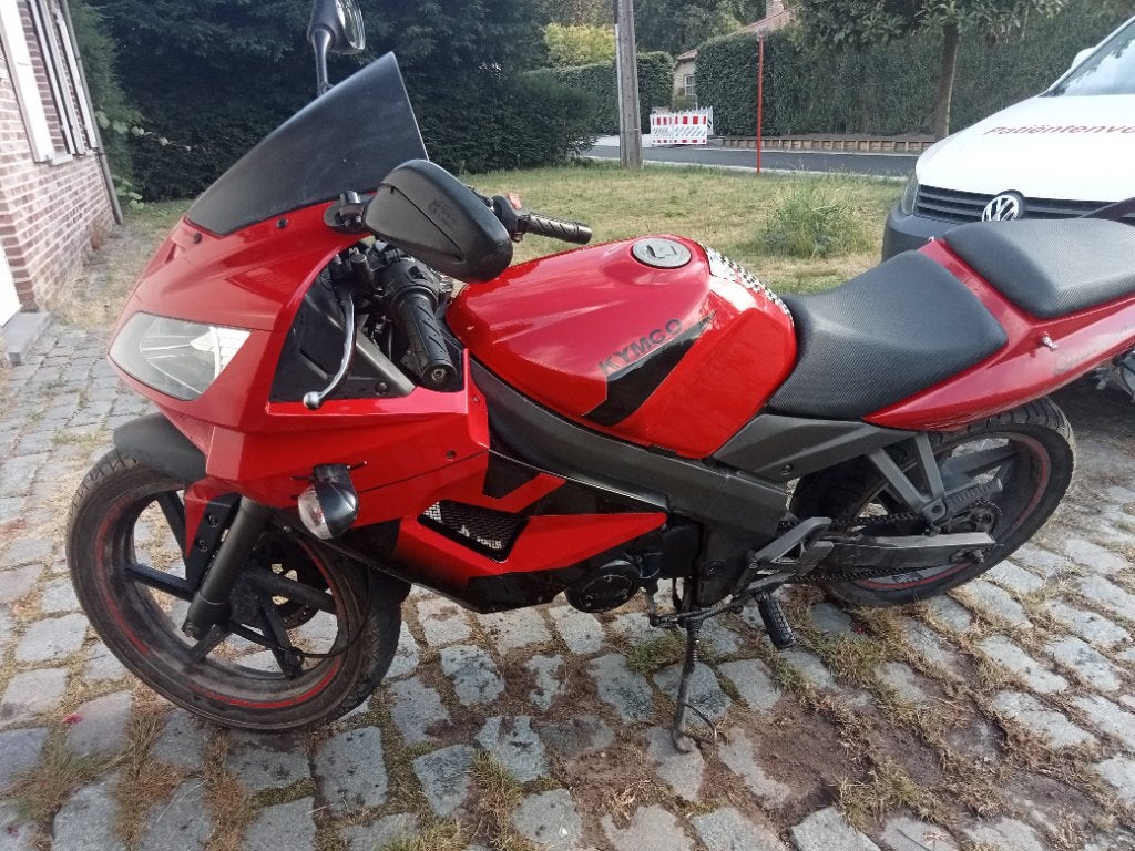 Kymco Quannon rood rijdt perfect - uitdaging electronics, Motoren, Kymco, Gebruikt, Particulier, 125 cc