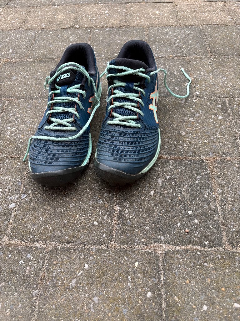 Acics Hockeyschoenen maat 40,5, Sports & Fitness, Enlèvement, Comme neuf, Chaussures