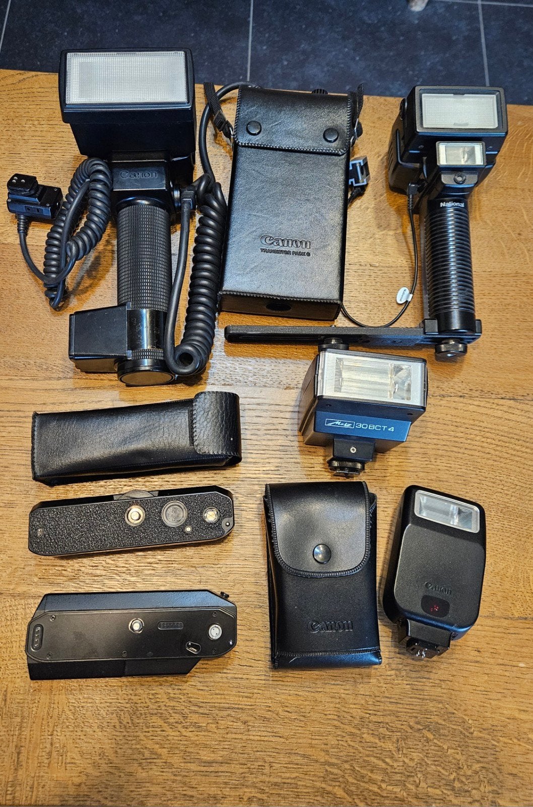 Ensemble Flash + 2 moteurs pour canon A1 ou AE1, Ophalen of Verzenden, Canon, Canon