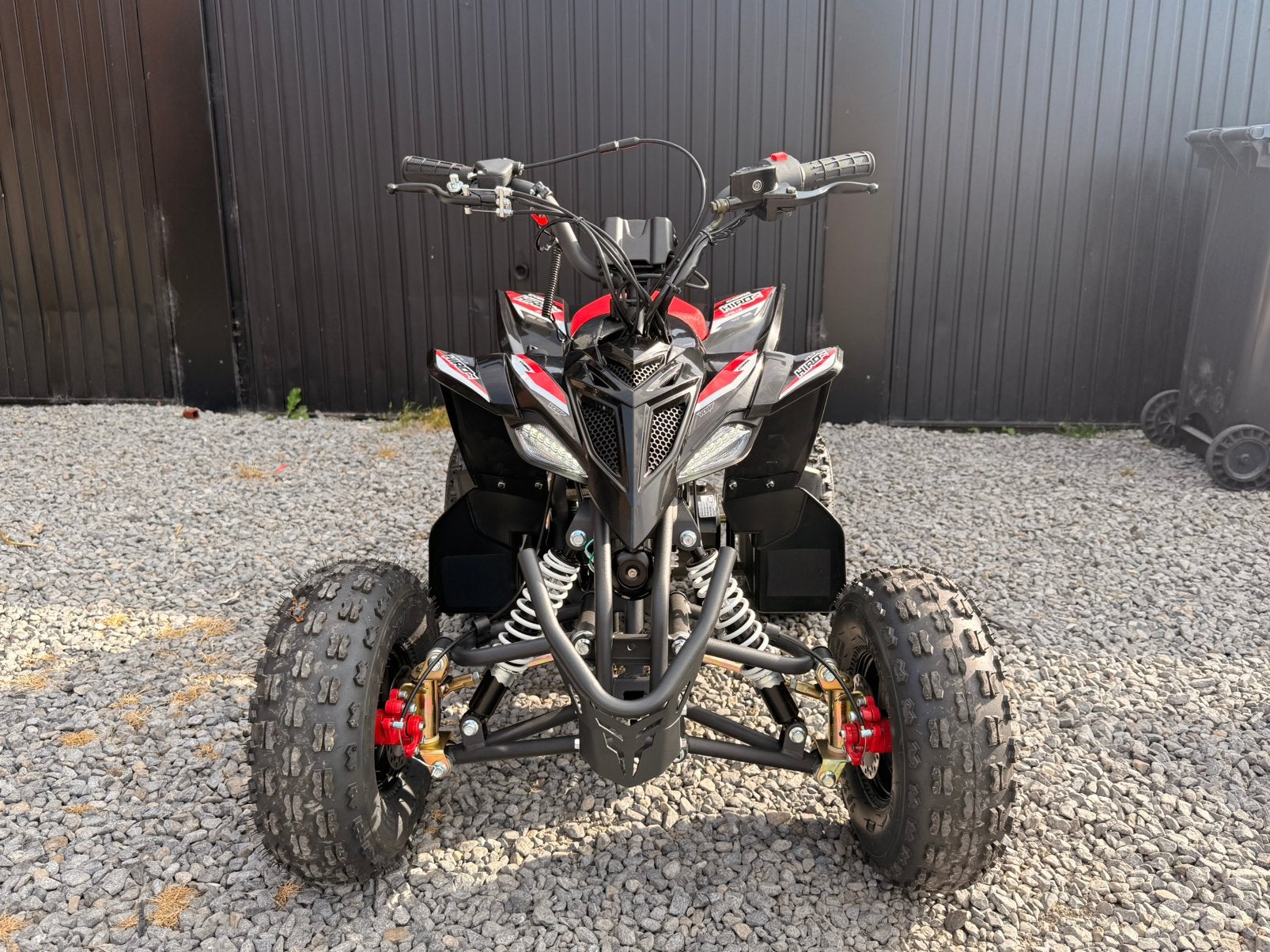 Quad-kind, Motoren, Quads en Trikes