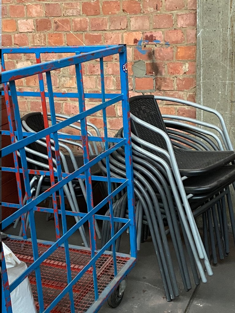 stoelen, Huis en Inrichting, Stoelen, Ophalen, Zo goed als nieuw, Grijs, Metaal