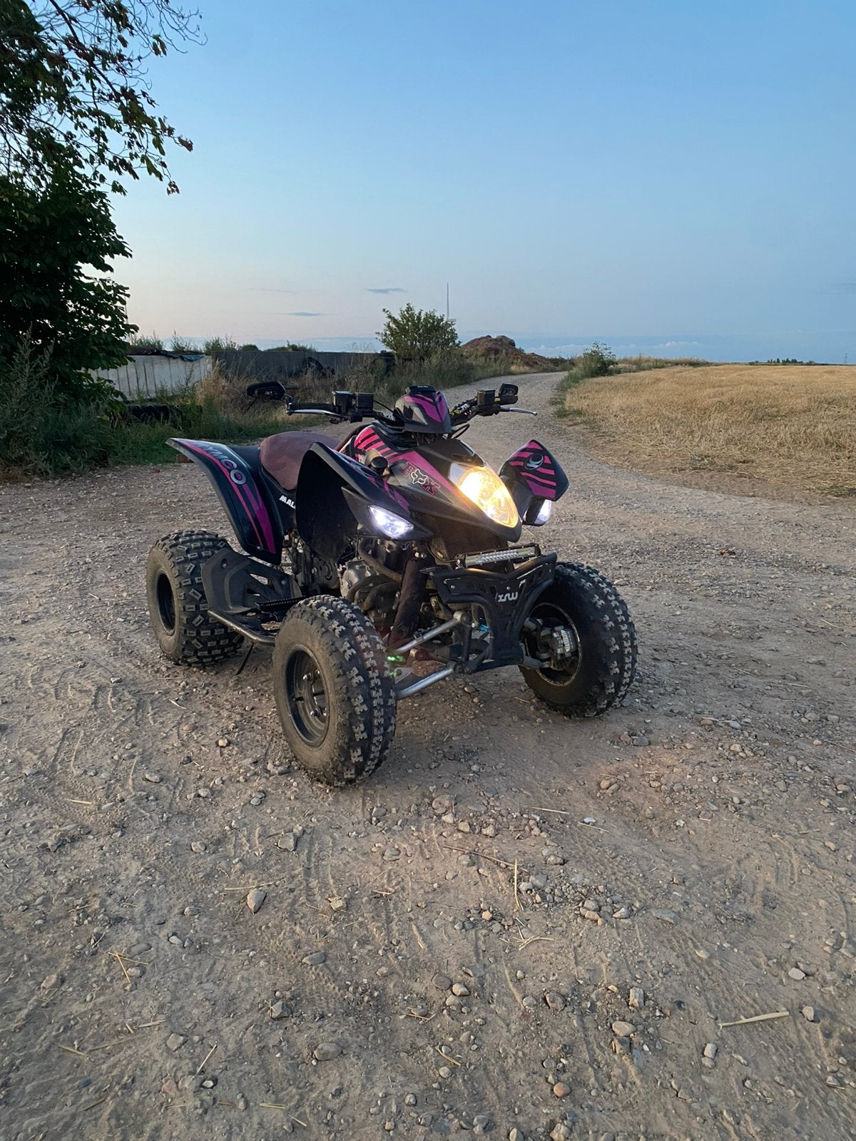 Kymco maxxer 300, Motoren, 300 cc, 1 cilinder, 12 t/m 35 kW