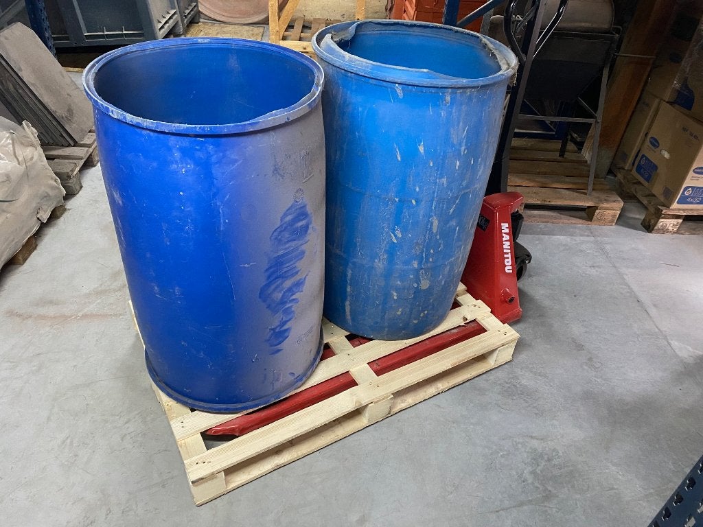fut en plastic, Enlèvement, Utilisé
