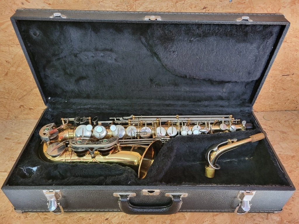 Saxophone alto Covesnon, Musique & Instruments, Enlèvement, Utilisé, Alto, Avec valise