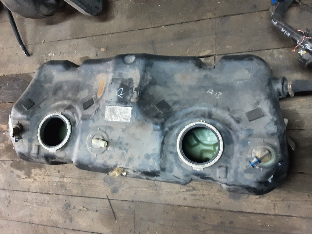 RESERVOIR CARBURANT Mini Mini (R50 / 53) (01-2001/01-2007), Petuelring 130
80809  München, DE, Mini, Utilisé, Minikundenbetreuung@mini.de