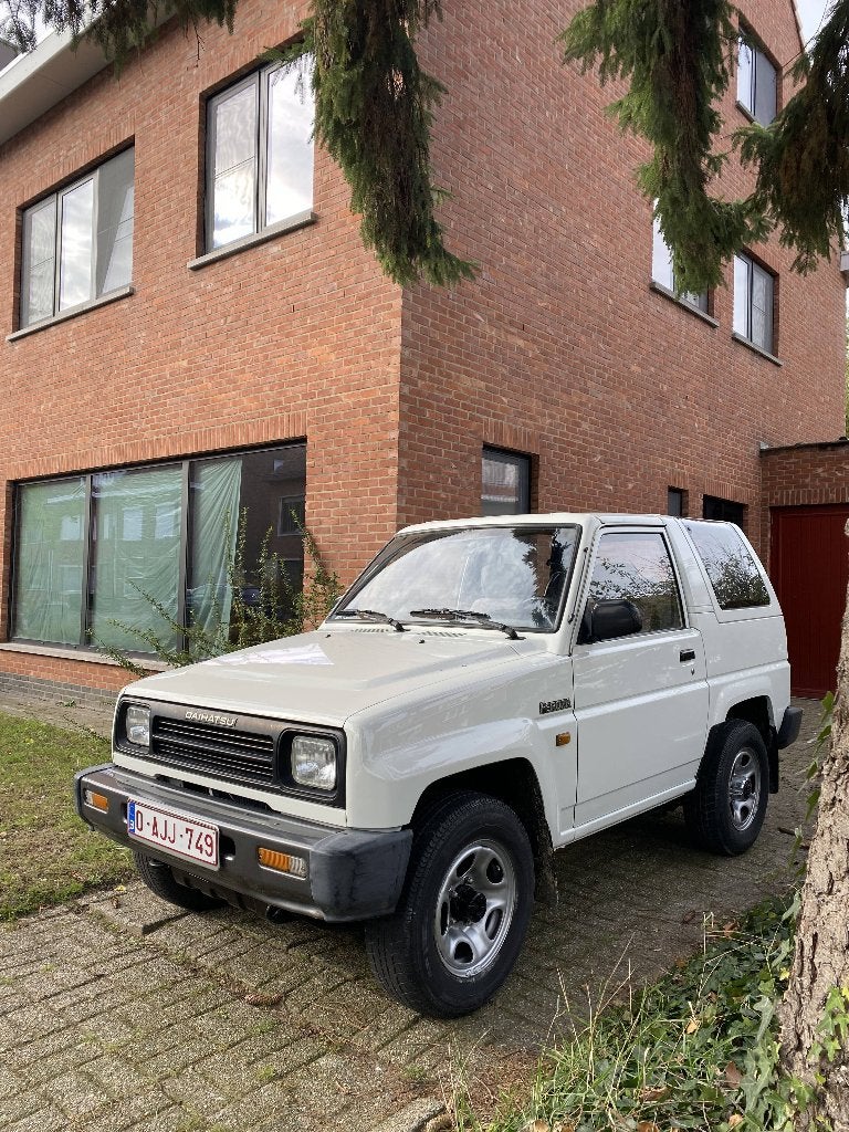 daihatsu feroza oldtimer, Autos, Daihatsu, Particulier, Feroza, 4x4, Jantes en alliage léger, Toit ouvrant, Radio, Attache-remorque
