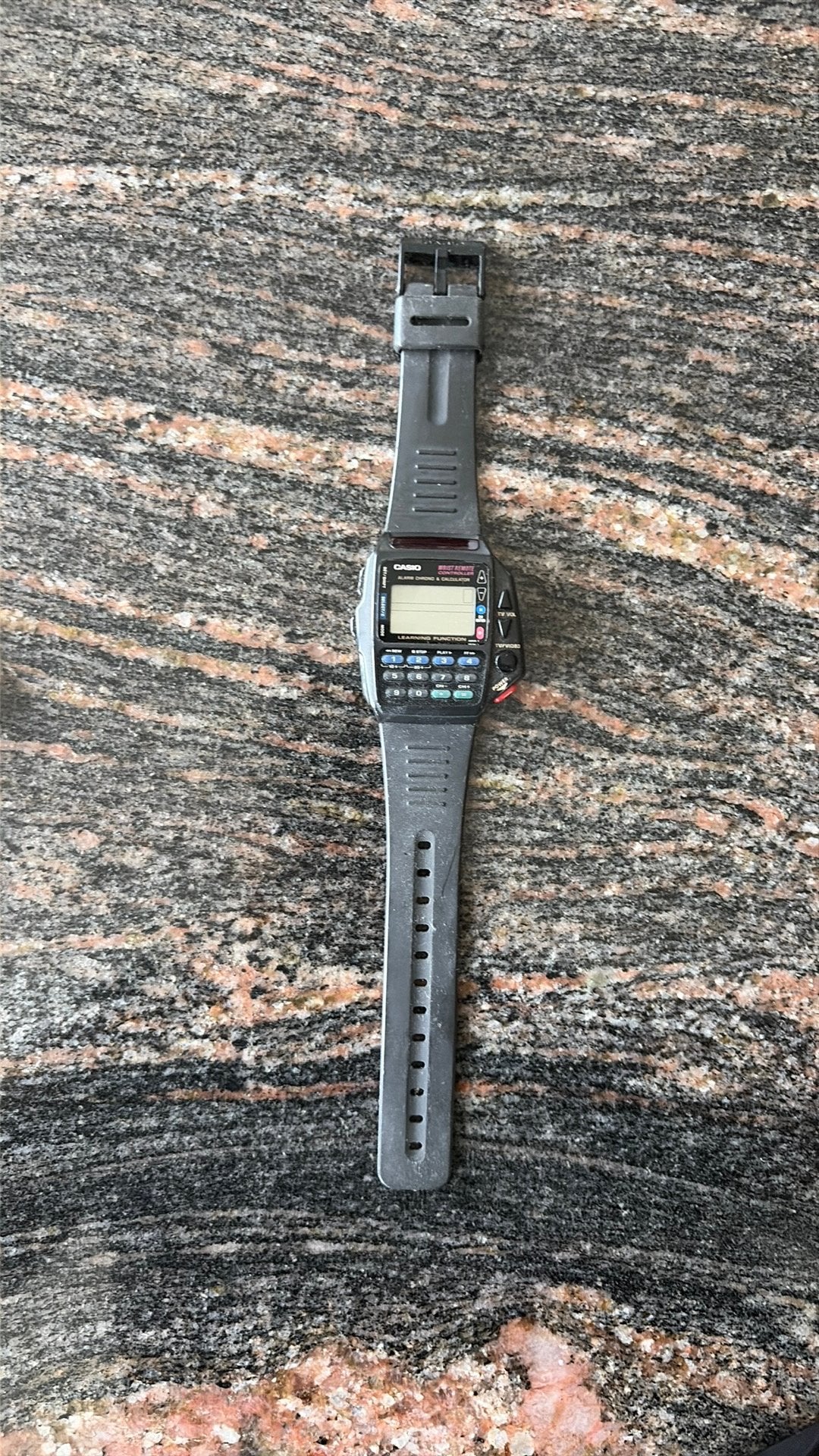 Casio horloge tv watch, Bijoux, Sacs & Beauté, Montres de sport, Enlèvement, Comme neuf