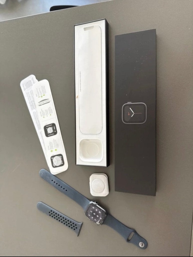 Apple Watch Nike série 6 44mm, Apple Watch, IOS, Enlèvement, Utilisé