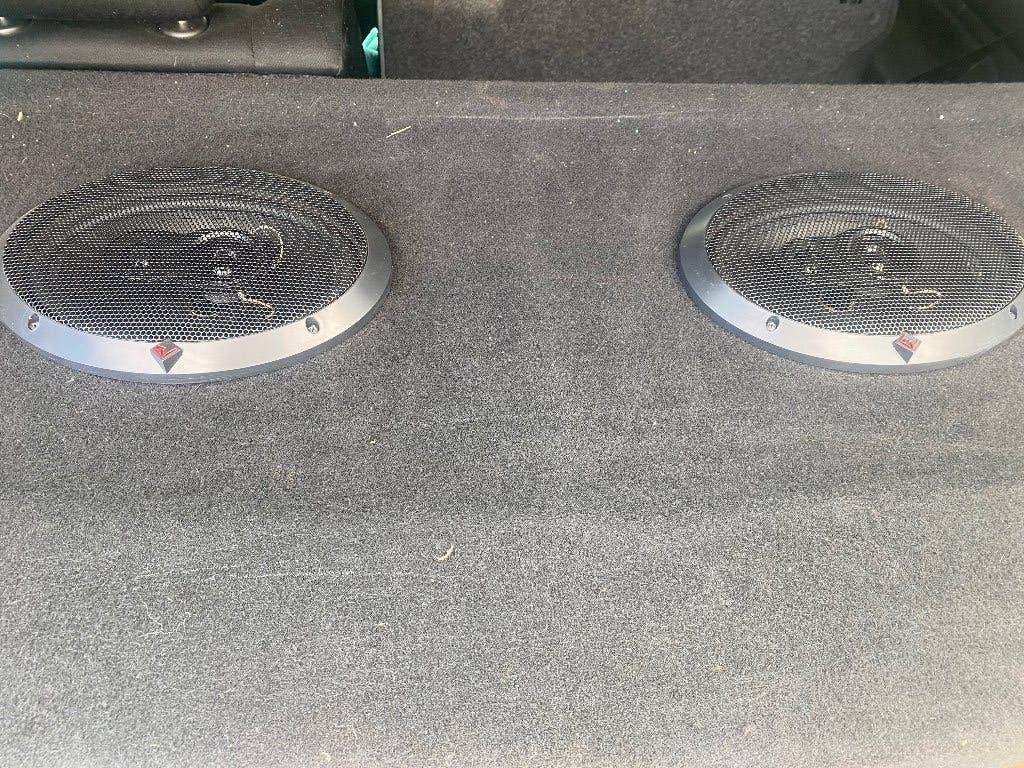 Planche golf + 2x Haut parleur excalibur, Enlèvement, Utilisé, Volkswagen