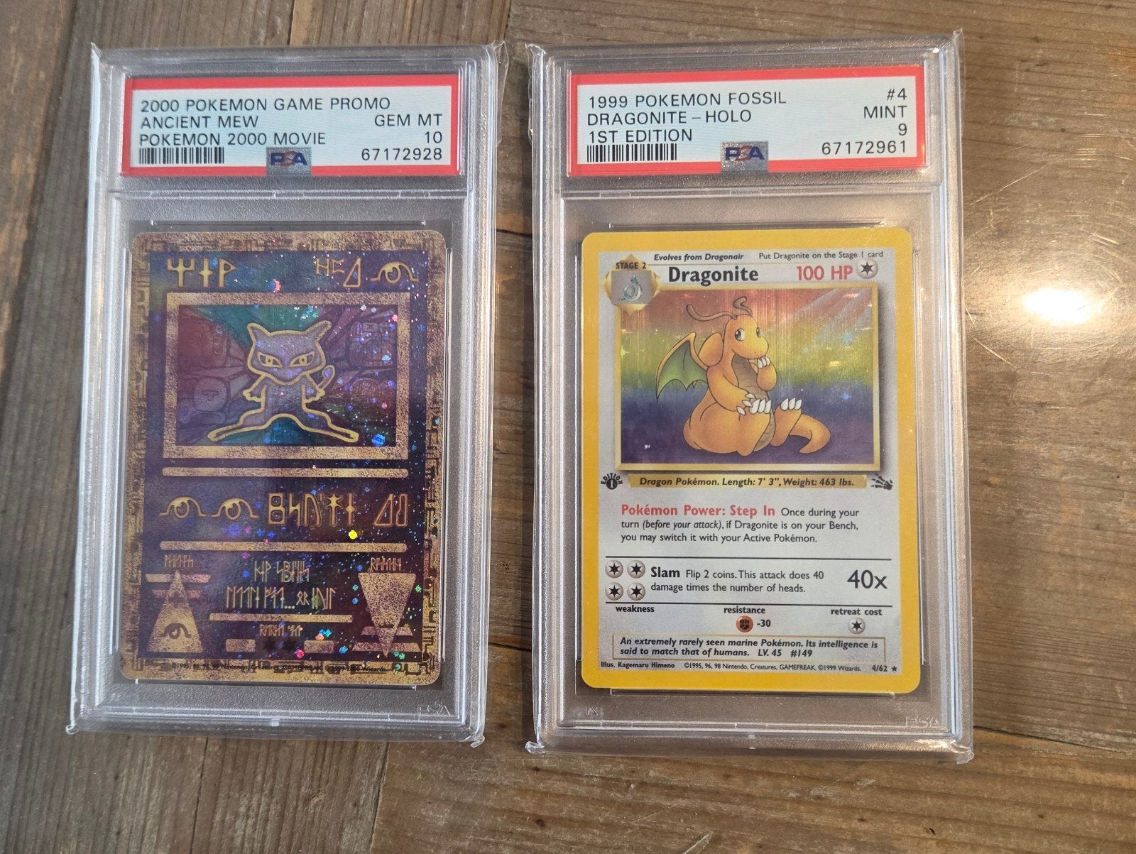 Ancient mew game promo psa 10 en dragonite first edition ps9, Ophalen of Verzenden, Nieuw, Meerdere kaarten, Foil