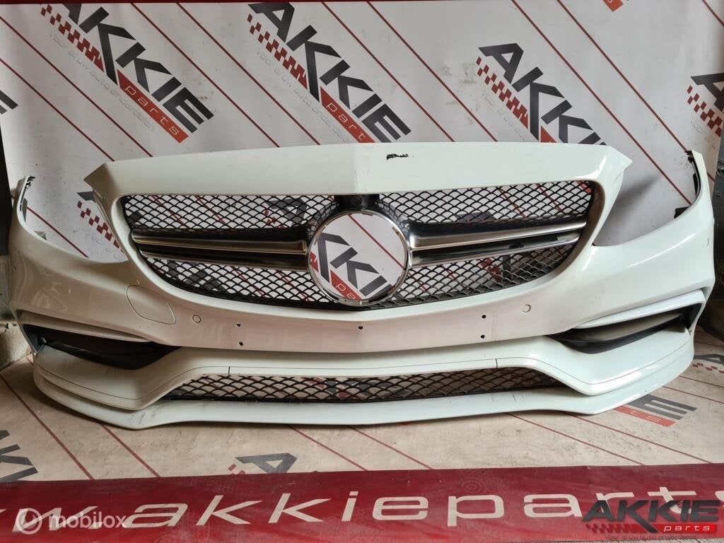 Mercedes C63 amg coupe cabrio W205 Bumper voor, Utilisé, Avant, Enlèvement ou Envoi, Pare-chocs
