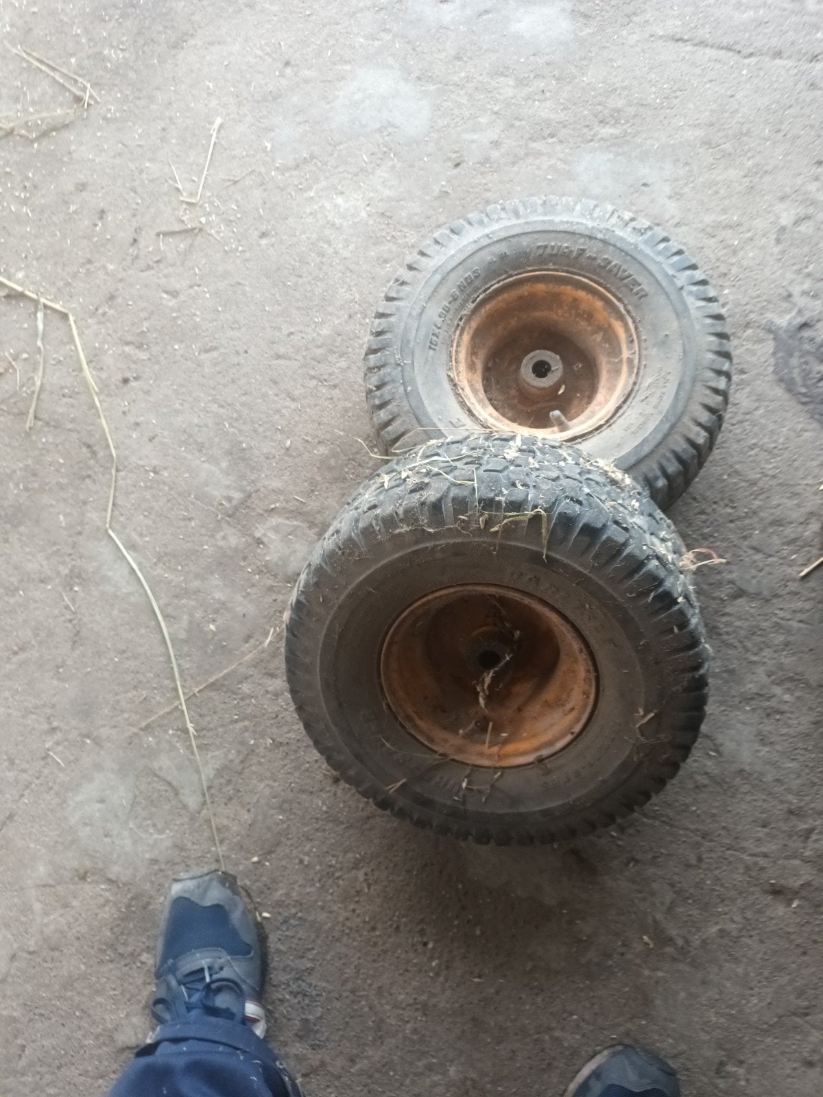 pneus tracteur tondeuses, Enlèvement ou Envoi