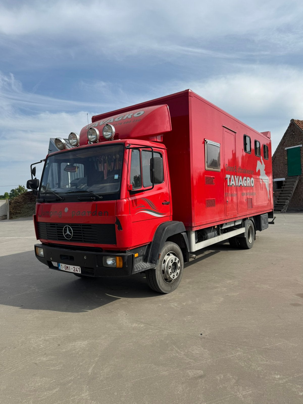 Paardencamion 3 paarden te koop, Achat, 3 places, Boîte manuelle, Mercedes-Benz