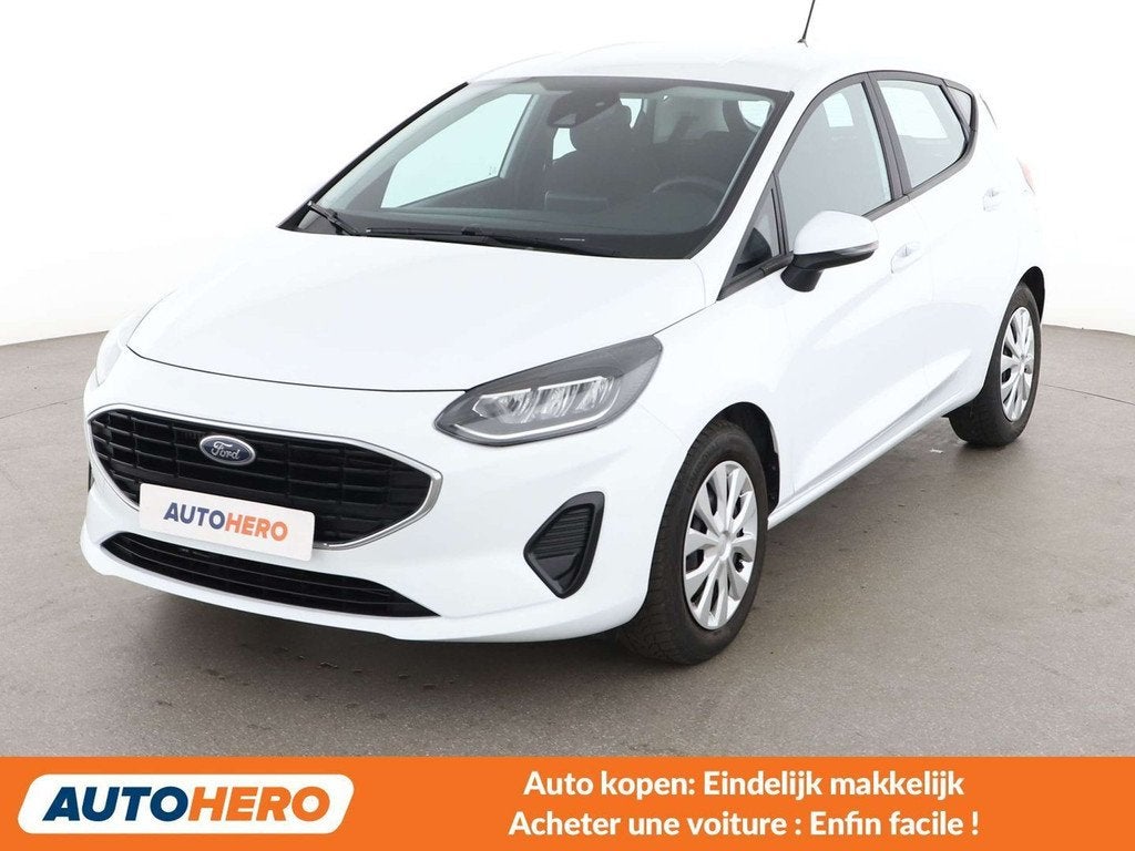 Ford Fiesta 1.0 EcoBoost Cool&Connect (bj 2023), Auto's, Ford, Stof, Gebruikt, Wit, https://public.car-pass.be/vhr/2d338a88-91dc-496e-9f41-3e46e4c3ebbd