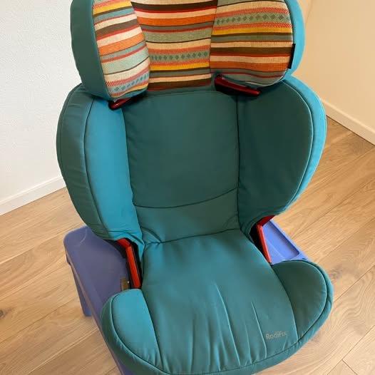 Maxi-Cosi RodiFix 2/3 – Folkloric Blue, Enfants & Bébés, Sièges auto, Dossier réglable, 22 à 36 kg, Enlèvement, Utilisé