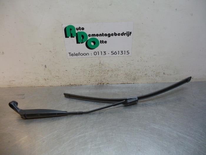Bras essuie-glace avant d'un Ford KA (KA 10-), -, 3 mois de garantie, -, -