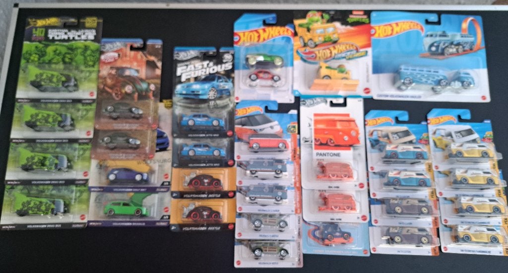 VW hot wheels, Hobby en Vrije tijd, Modelauto's | Overige schalen, Zo goed als nieuw, Auto, Ophalen of Verzenden