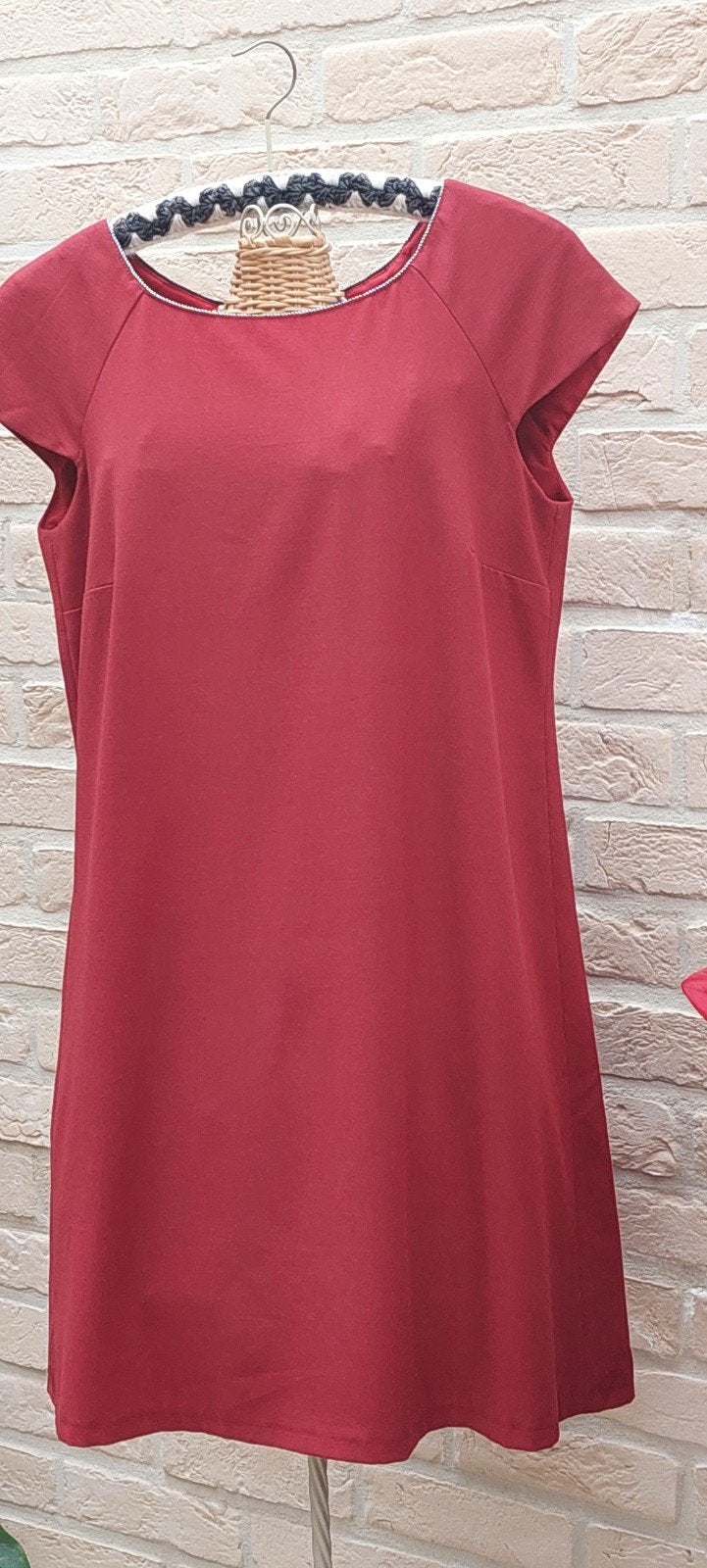 Kleedje maat m melvin gevoerd, Kleding | Dames, T-shirts, Maat 38/40 (M), Overige kleuren, Melvin, Ophalen of Verzenden