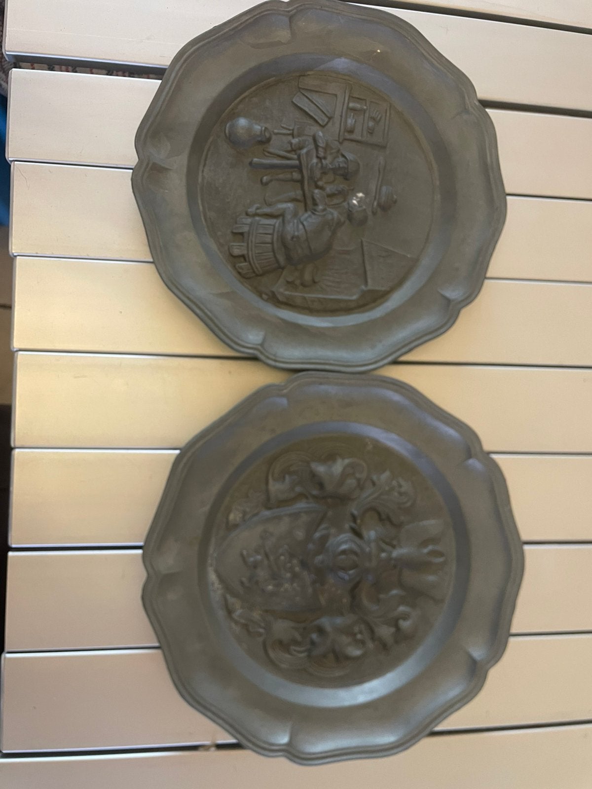 Tinnen decoratieborden met merk, Antiek en Kunst, Ophalen