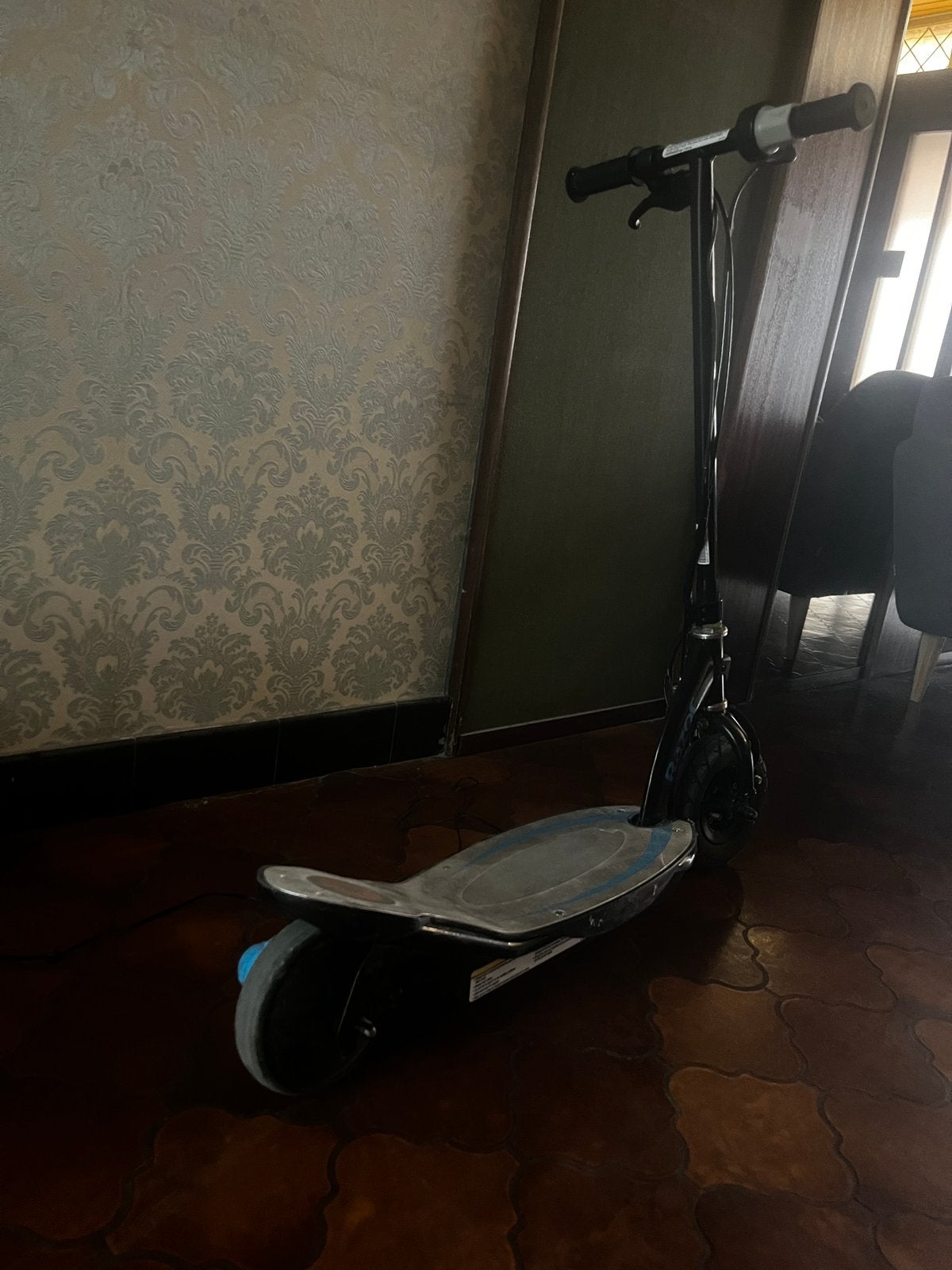 Trotinette Electrique, Enlèvement, Utilisé