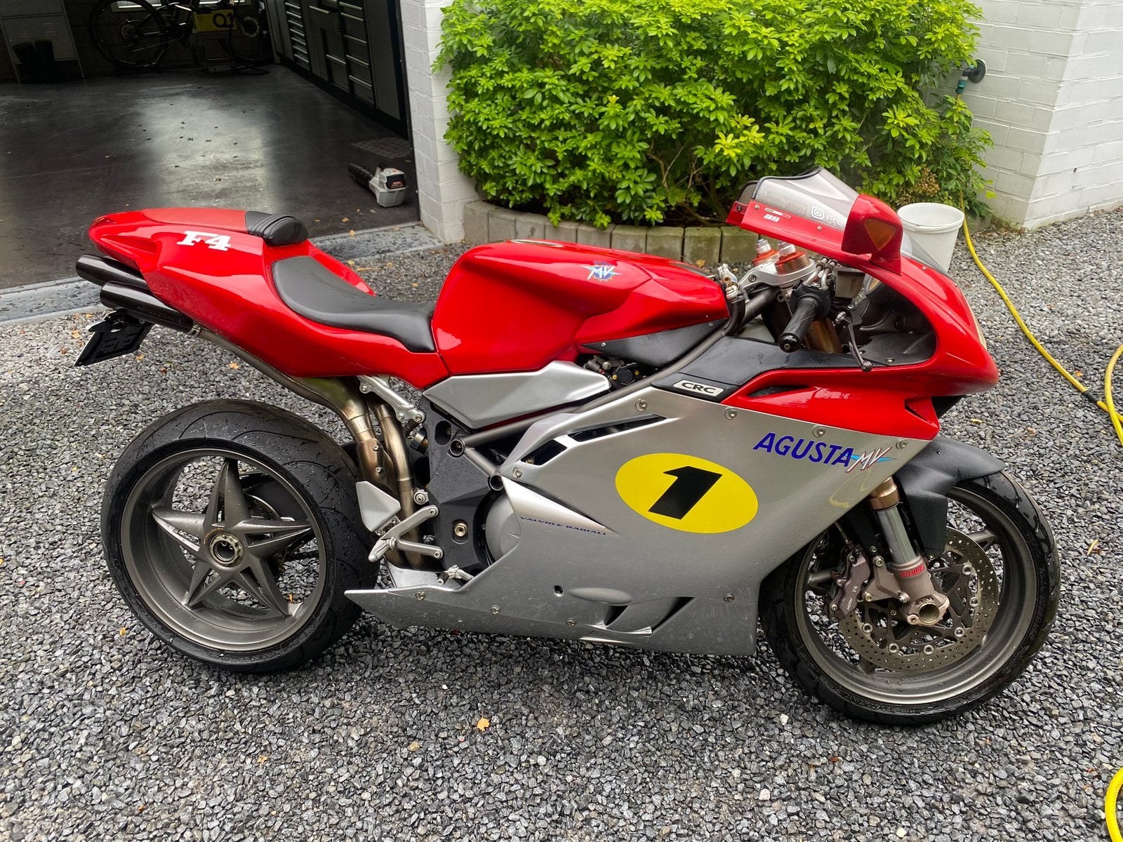 MV Agusta F4 750, Motoren, Super Sport, Particulier