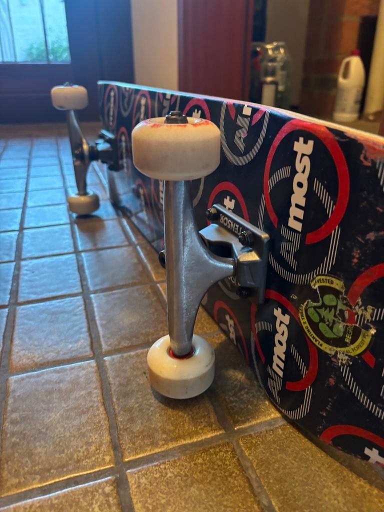 Skateboard almost rouge et bleu, Sport en Fitness, Ophalen, Nieuw
