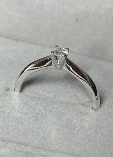 Bague Solitaire Diamant Naturels 0,13 ct OR18K + Certificat, Enlèvement, Neuf, Blanc, Or