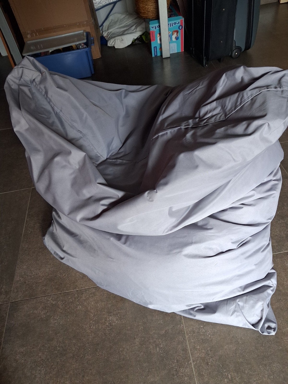 Pouf, Enlèvement, Pouf