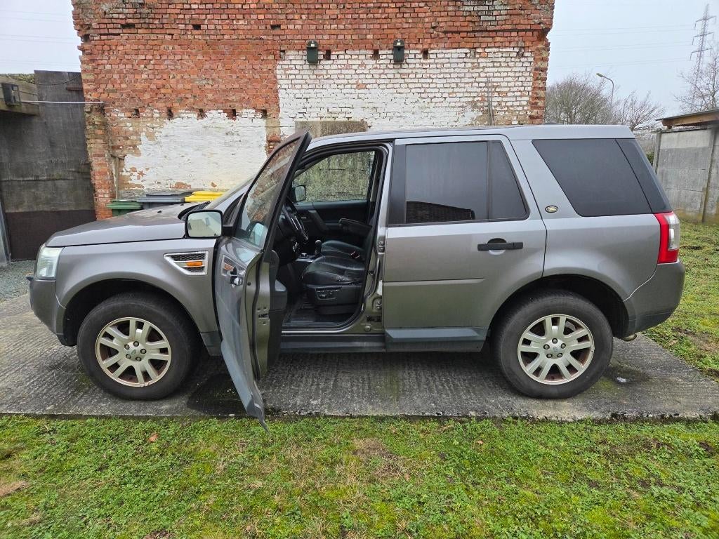 Land Rover Freelander Freelander 2.2 Td4 HSE, Autos, Cuir, Argent ou Gris, Achat, Boîte manuelle