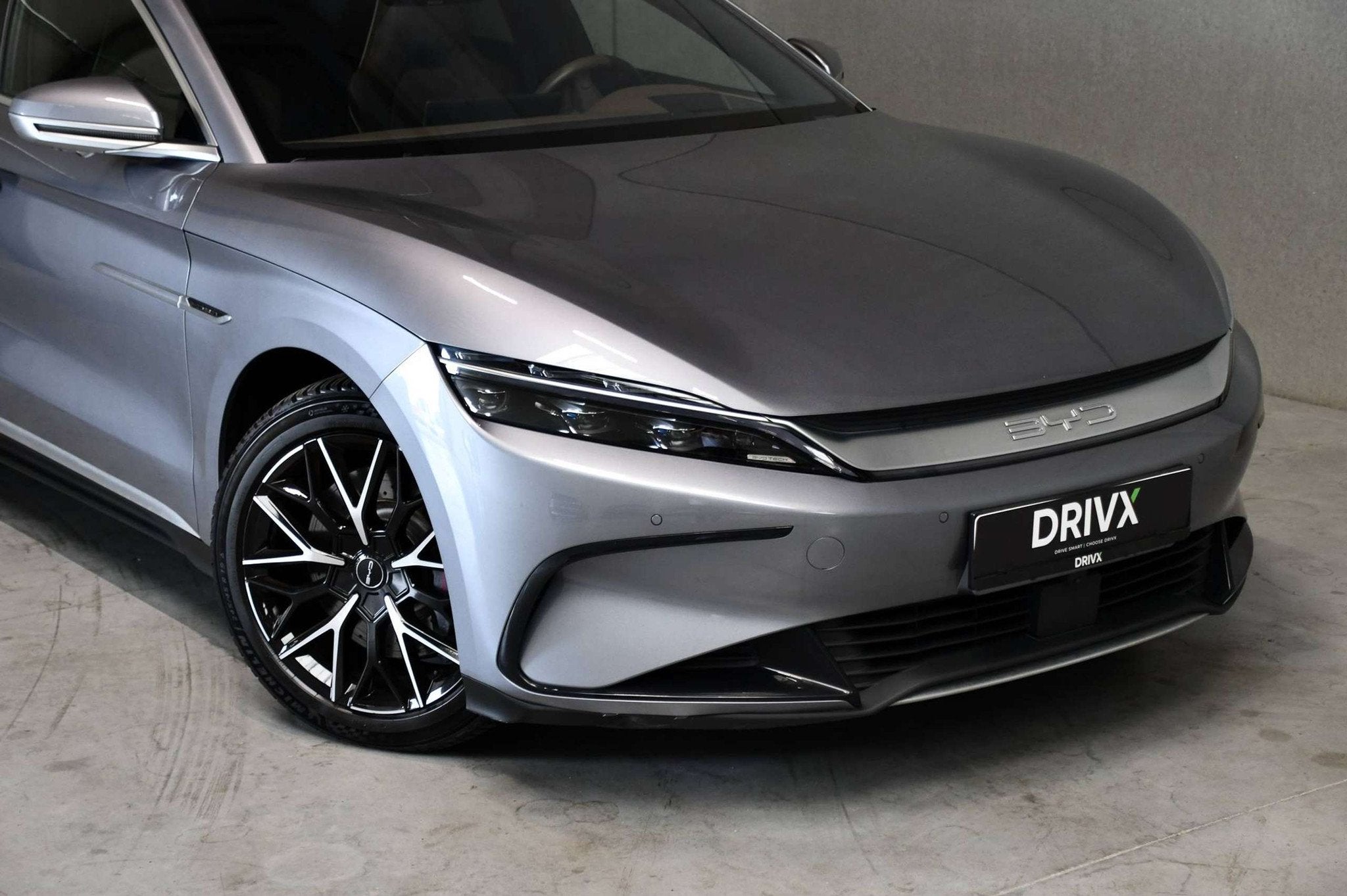 BYD HAN Executive - Vol Leder - Dynaudio - Pano - Zetelkoeli, Auto's, Automaat, 4 deurs, Leder, Vierwielaandrijving