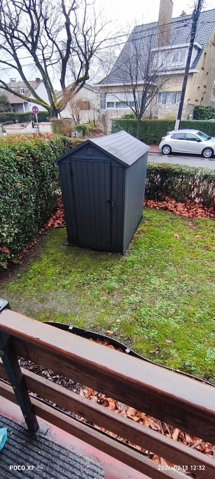 Tuinhuisje en grijs en luchtdicht PVC