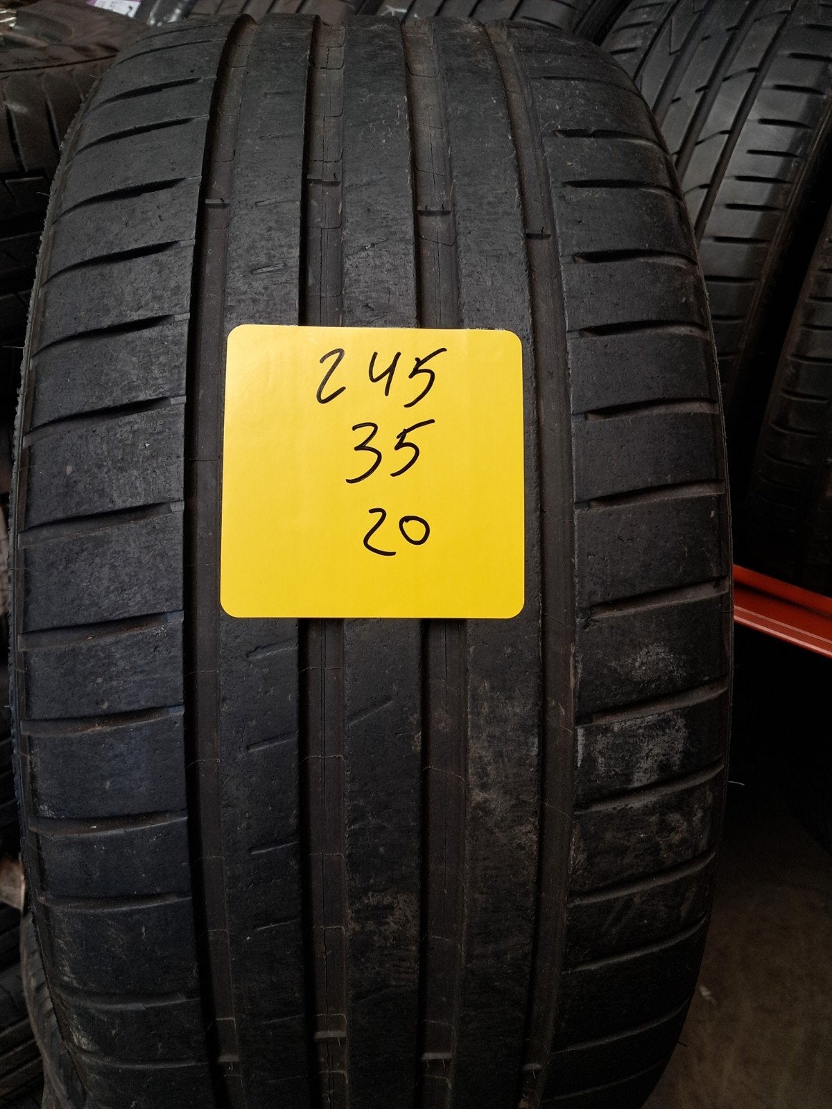2453520 245/35/20 245/35r20 zomer Michelin, Ophalen