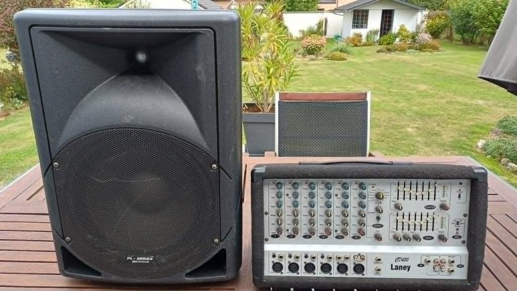 Bonne petite amplification LANEY CD650, Enlèvement, Utilisé, Moins de 500 watts, Sono