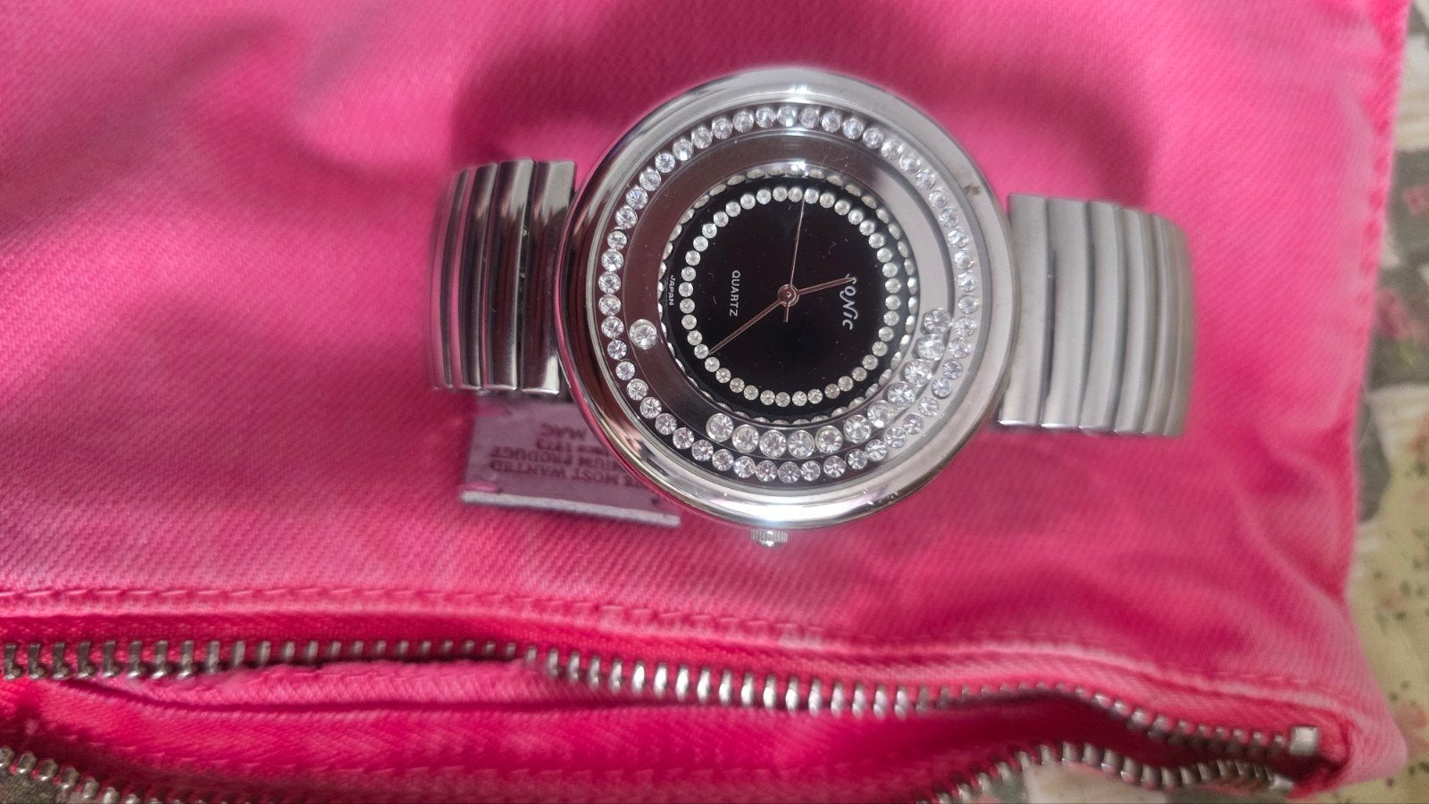 chique dames horloge., Bijoux, Sacs & Beauté, Trousses de toilette, Enlèvement ou Envoi
