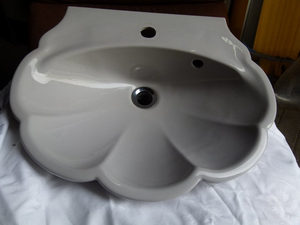 vintage schelp lavabo wastafel fonteintje  02/11/1987, Ophalen, Huis en Inrichting