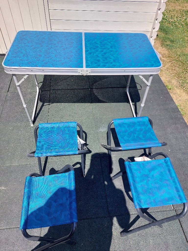 kampeertafel, Ophalen, Zo goed als nieuw, Campingtafel