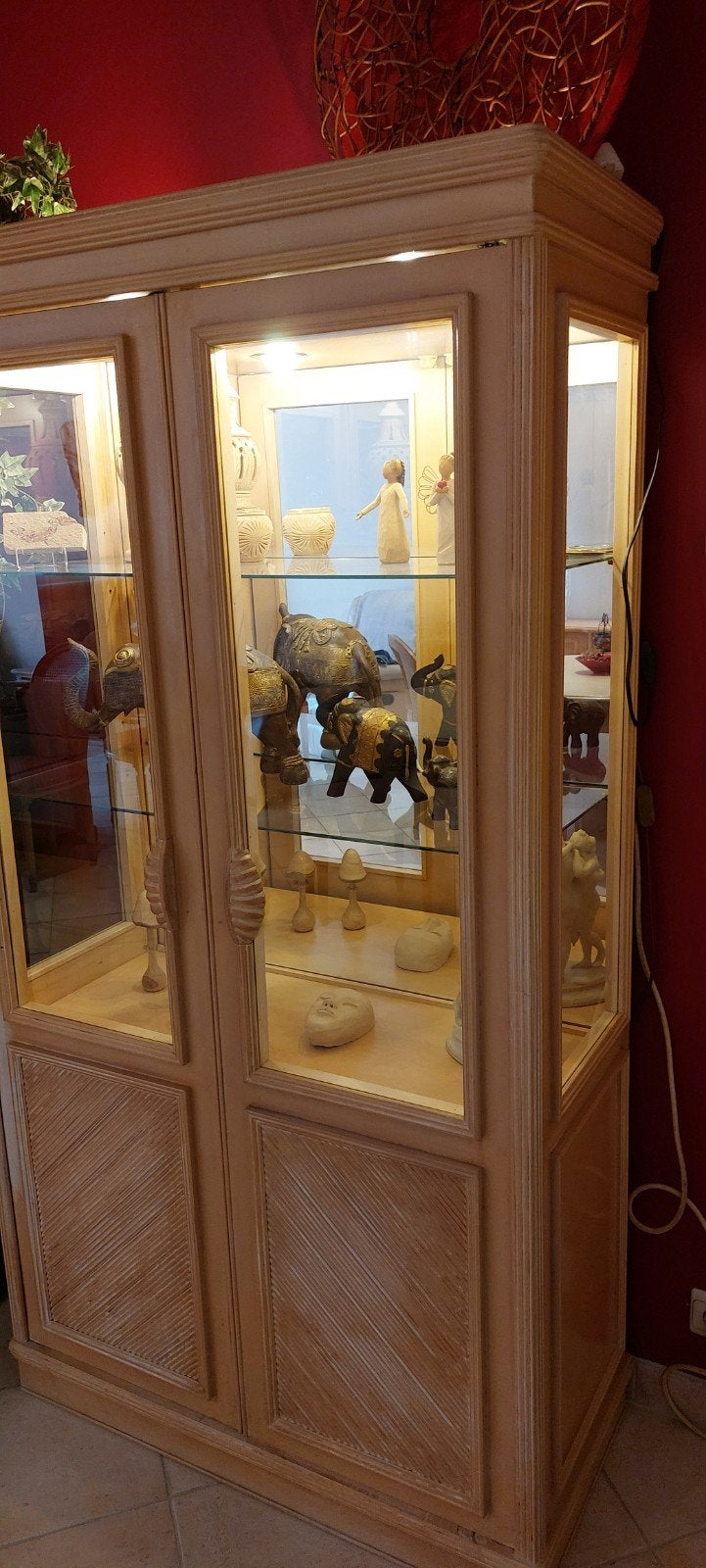 Vitrine en bois cérusé, Comme neuf, 75 cm ou plus, Bambou cérusé, Avec tablette(s)