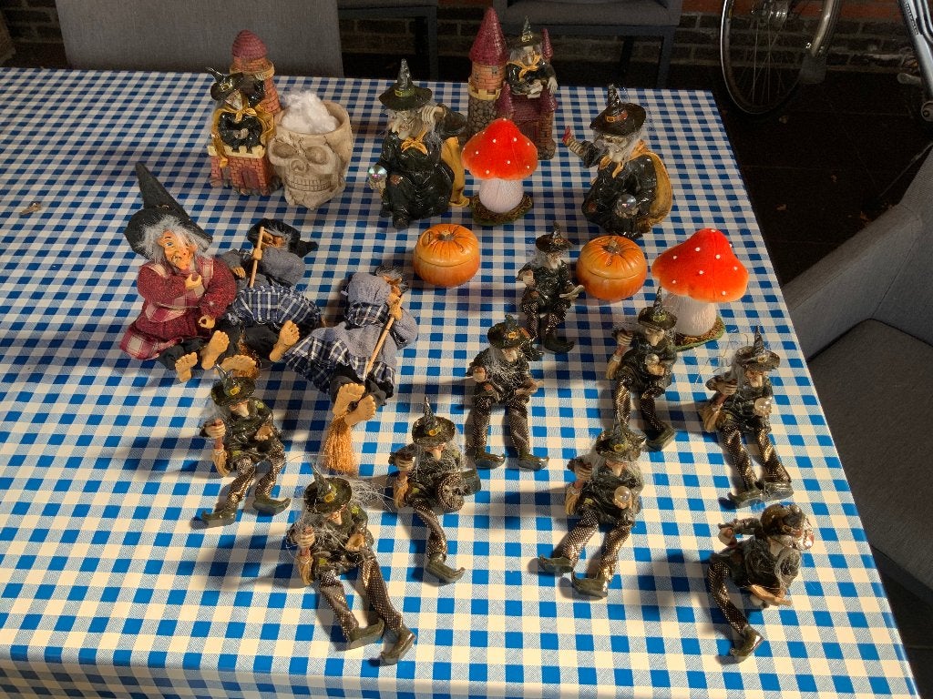 Versiering halloween, Ophalen, Gebruikt