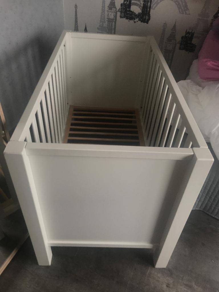Lit cage, Enlèvement, Utilisé, Lit