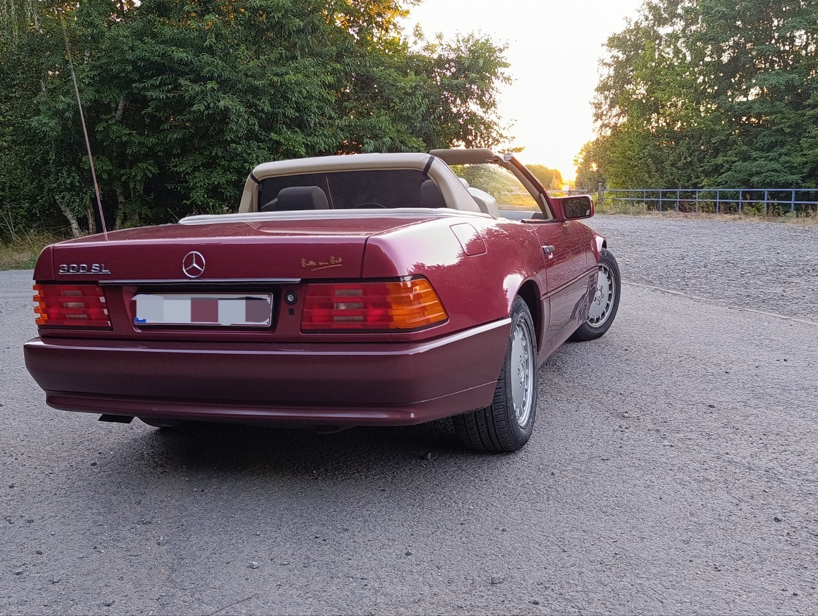 Mercedes-Benz 300 SL cabriolet R129 uit 1989, foto 7
