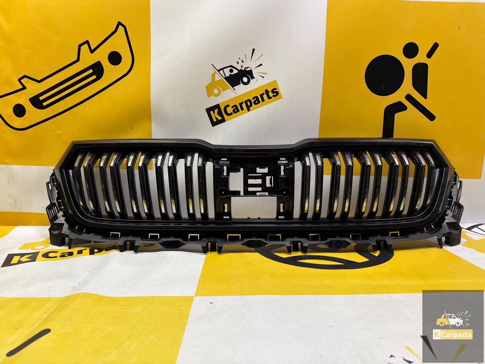 GRILLE SKODA KODIAQ 565 ORIGINE 565853653, Infoline@skoda-auto.cz, Pare-chocs, Tr. Vaclava Klementa 869
293 01  Mlada Boleslav, CZ