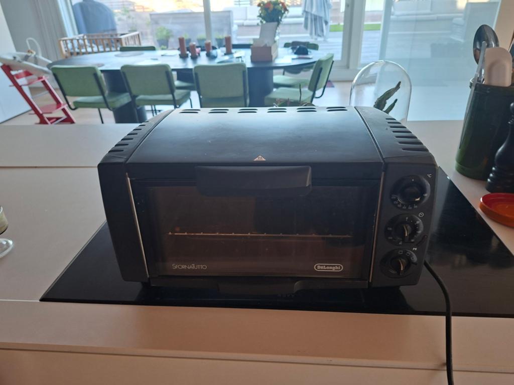 Delonghi sfortunato draagbare oven, Ophalen, Oven