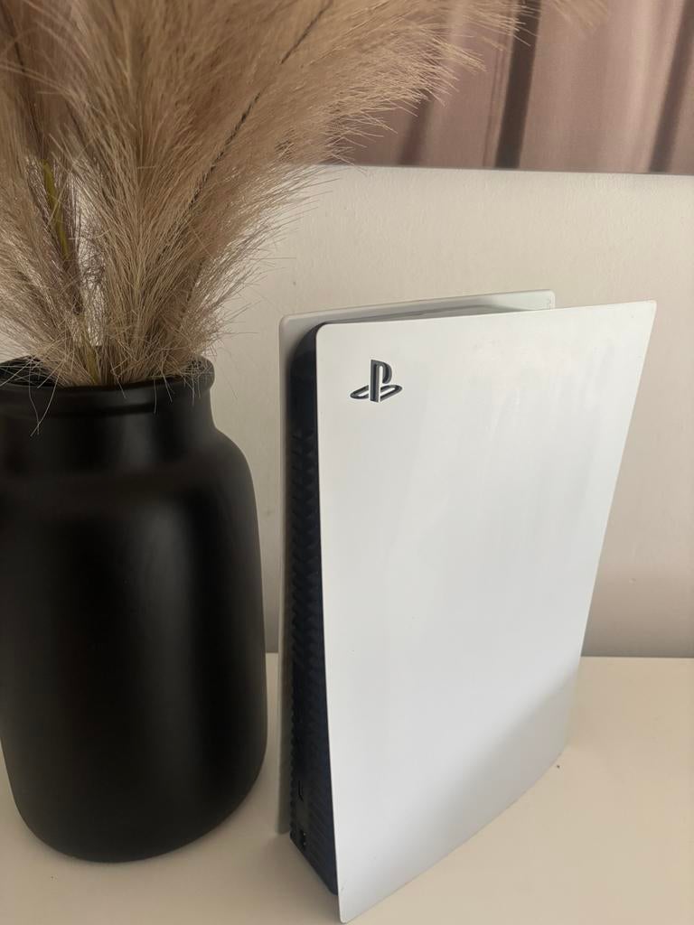 Playstation 5 Digital Edition / 1 controler, Games en Spelcomputers, Ophalen, Gebruikt
