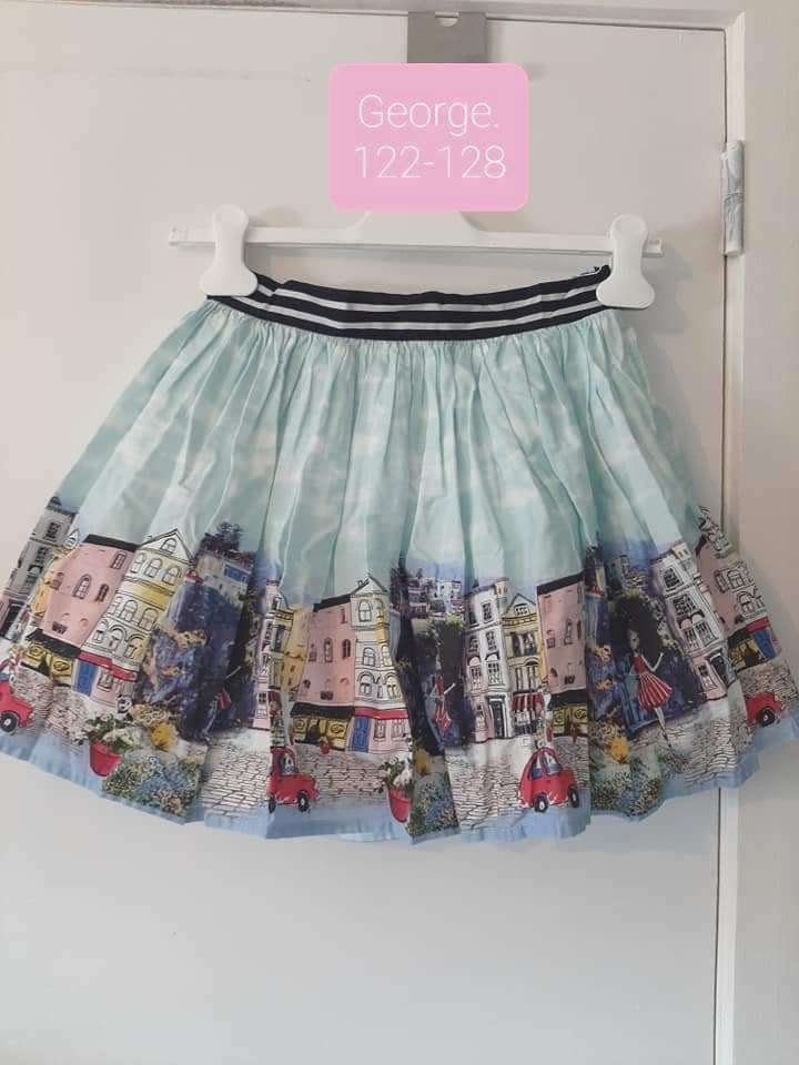 2 rokjes Mini Boden/George (122/128), Ophalen, Meisje, Zo goed als nieuw, Jurk of Rok