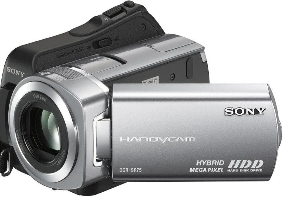 Camera Sony DCRSR75E/60GB hdd/25xOptZoom 2.5"LCD, Audio, Tv en Foto, Fotocamera's Digitaal, Gebruikt, Ophalen of Verzenden, Accu